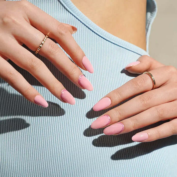 Golden Kiss - Láminas de uñas de gel semicuradas
