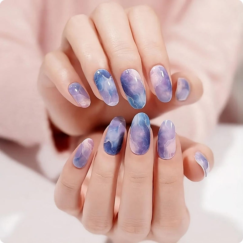 Gel Nail - Blue Marble - Nooves Nails