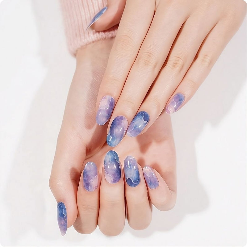 Gel Nail - Blue Marble - Nooves Nails