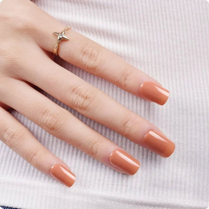 Resultado Manicura en casa con Láminas de Gel - Cinnamon - Nooves Nails - Acabado Natural