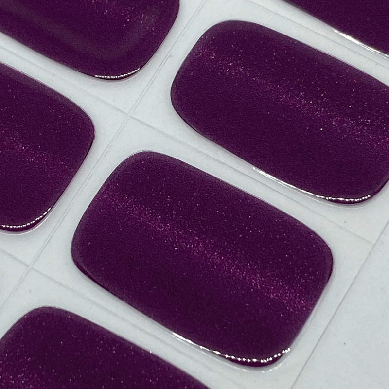 Tendencia manicura Láminas de Gel - Grape Glow - Nooves Nails - Estilo moderno y elegante