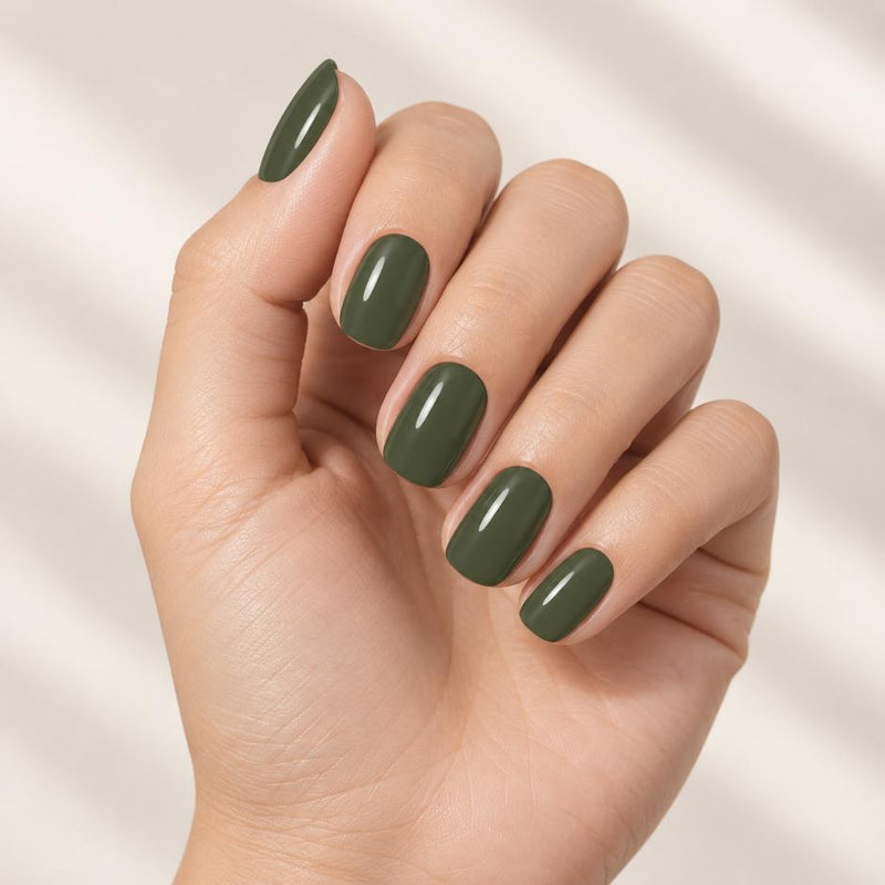 Resultado Manicura en casa con Olive Night - Acabado Natural