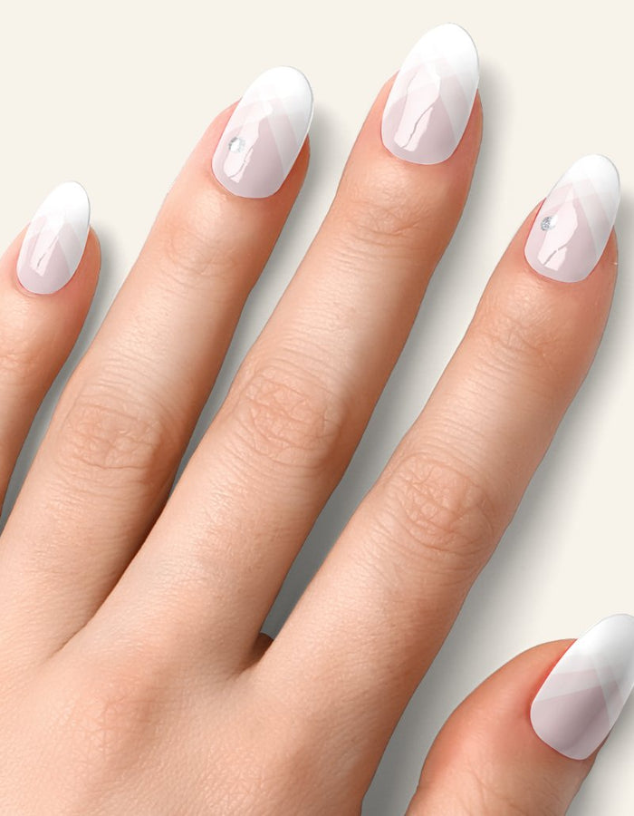 Gel Sheets - French Elegance - Nooves Nails - Láminas de uñas de gel semicuradas