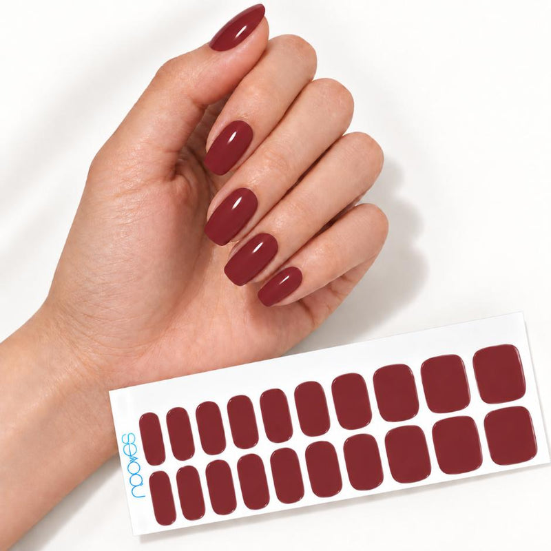 Diseño de uñas Deep Wine - Veganas, Cruelty-Free y Hema-Free