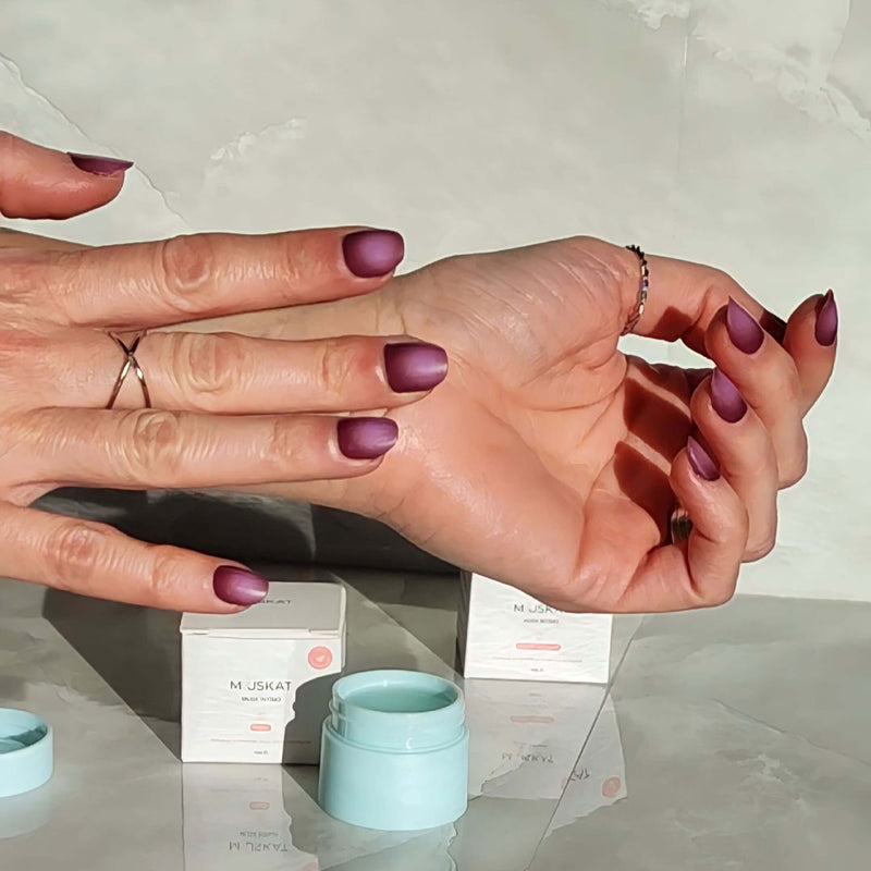 Diseño de uñas Láminas de Gel - Velvet Halo - Nooves Nails - Veganas, Cruelty-Free y Hema-Free