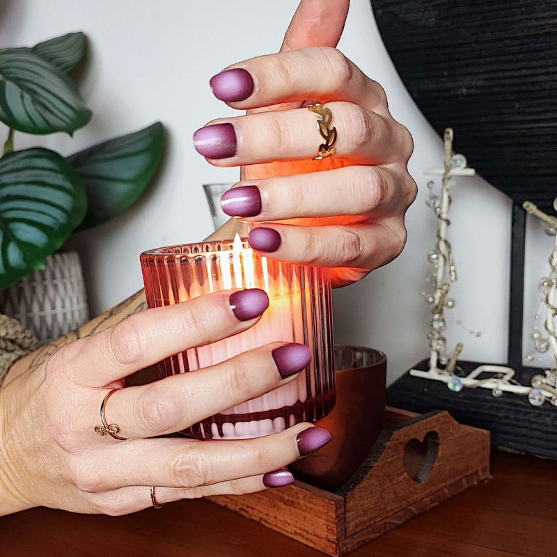 Resultado Manicura en casa con Láminas de Gel - Velvet Halo - Nooves Nails - Acabado Natural