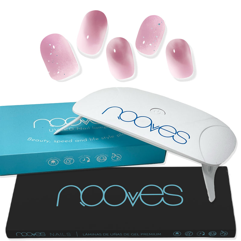 Packaging Láminas Pack Nooves Designs Nail Art Folha de gel premium pré-curada + UV/LED Lâmpada de unhas PORTÁTIL 8w - Lâmpada de secagem de unhas de 8W - Incluye lima y palito de naranjo