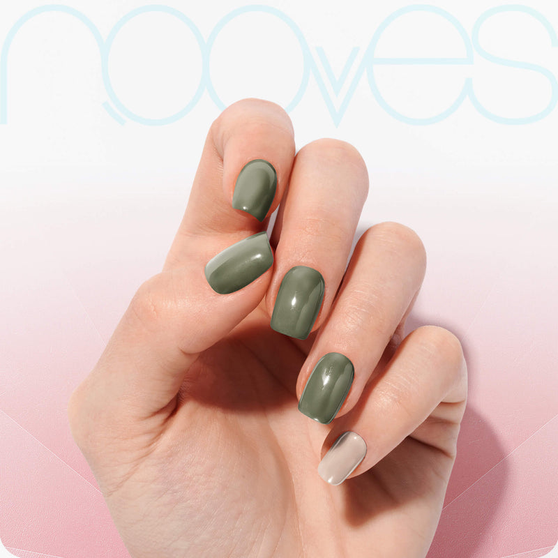 Resultado Manicura en casa con Láminas de Gel - Olive Green - Nooves Nails - Acabado Natural