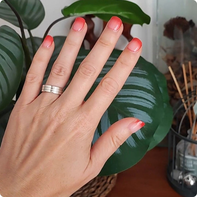 Resultado Manicura en casa con Láminas de Gel - Cherry Blossom -  ¡Cambian de color!  - Nooves Nails - Acabado Natural