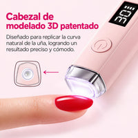 Cabezal de la lámpara de moldeado sobre una uña roja, con la pantalla del temporizador