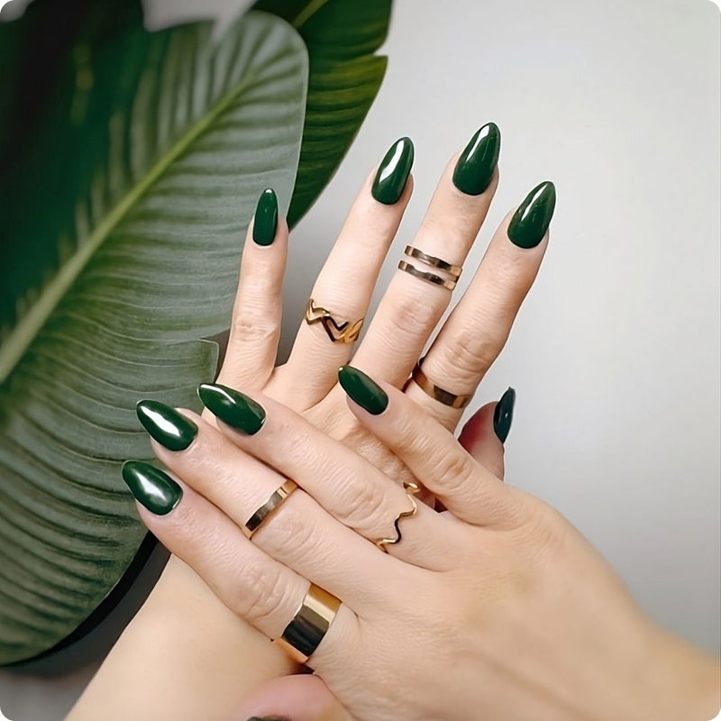 Gel Nail - Dark Green - Nooves Nails