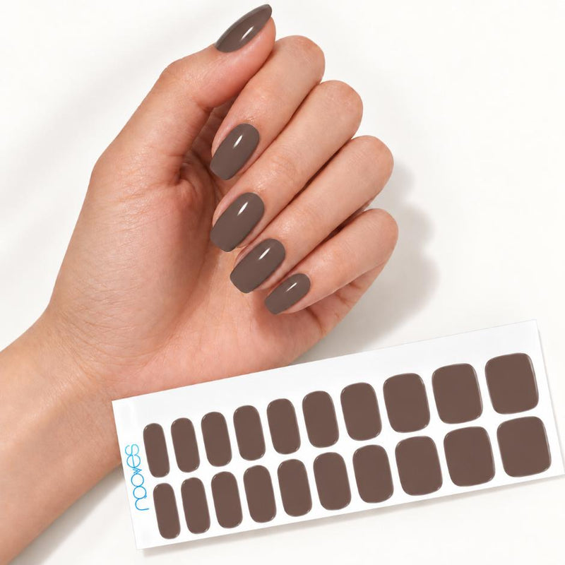 Diseño de uñas Moka Nude - Veganas, Cruelty-Free y Hema-Free