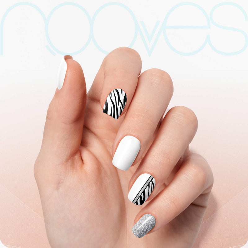 Cómo quedan las uñas de gel Folhas de Gel - Funky Baby - Nooves Nails  - Antes y después