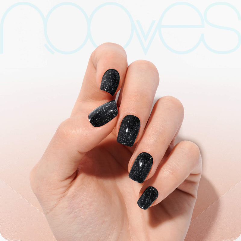 Diseño de uñas Láminas de Gel - Edge of Space - Nooves Nails - Veganas, Cruelty-Free y Hema-Free