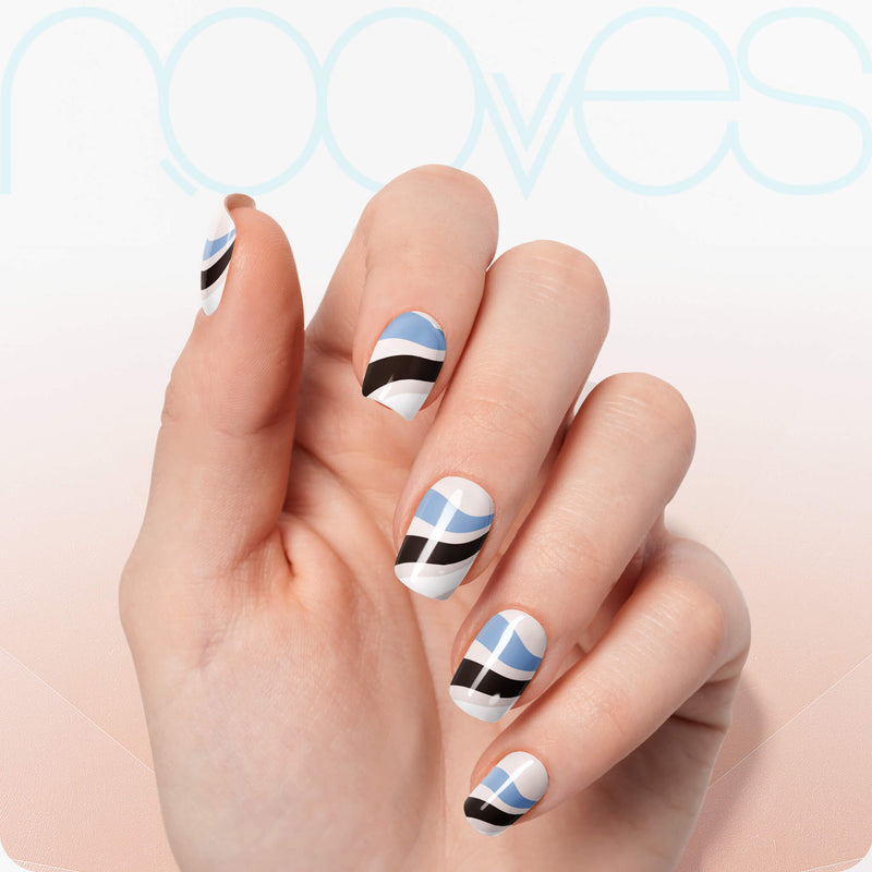 Diseño de uñas Folhas de Gel - Flowing Stream - Nooves Nails  - Veganas, Cruelty-Free y Hema-Free